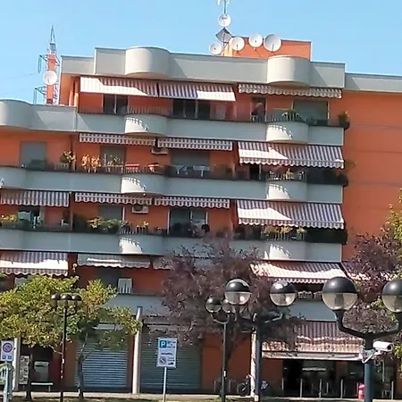 Metro Bed and breakfast Bussero